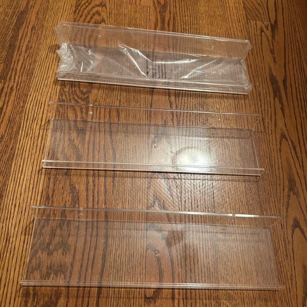 Clear Acrylic Shelf Set